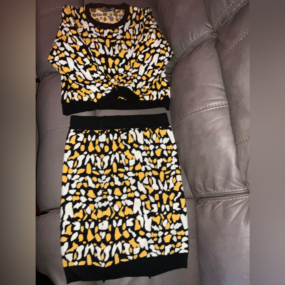 Lucy Diamonds, skirt and sweater set, size 2x